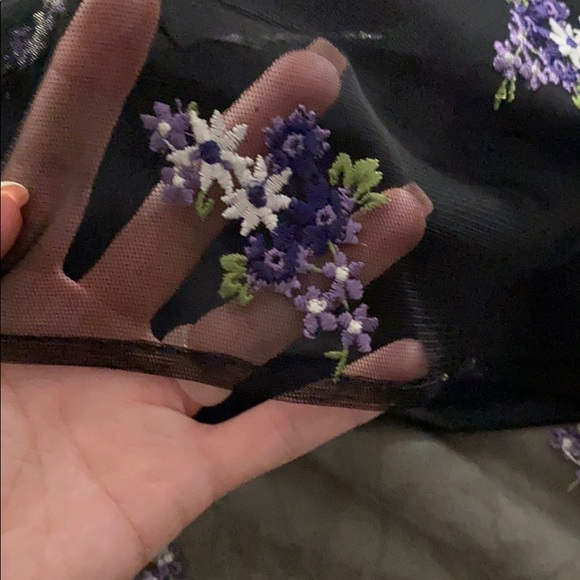 Beautiful MIchael Kors top - Picture 4 of 4